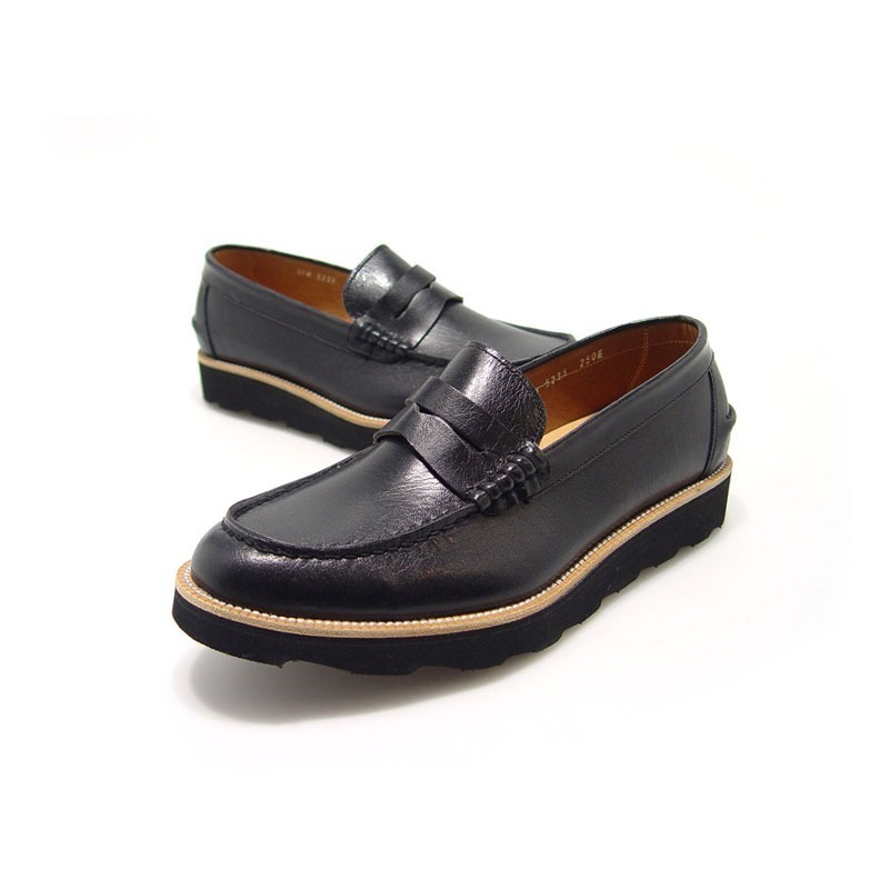 UT DIONI 141 Casual Penny Loafer (4RX 5238 ABK)